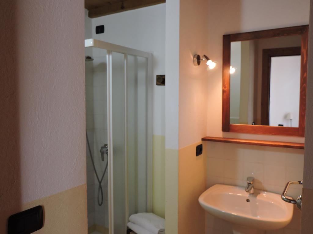 Agriturismo Sambuco Пастренго Екстериор снимка
